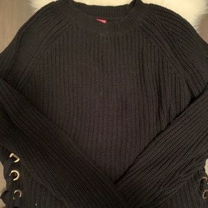 Knit sweater